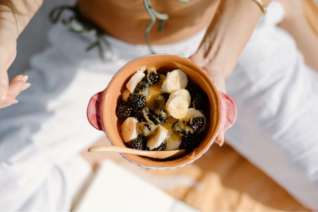 Manuka Honey's Role in a Nutrient-Dense Diet: A Wellness Perspective