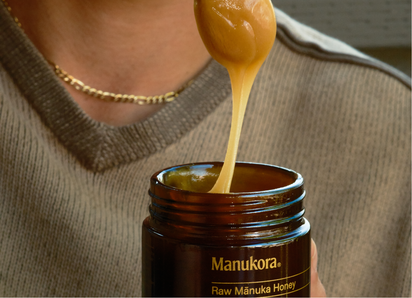 How Conscious Consumers Choose Raw Manuka Honey Over Industrial Sweeteners