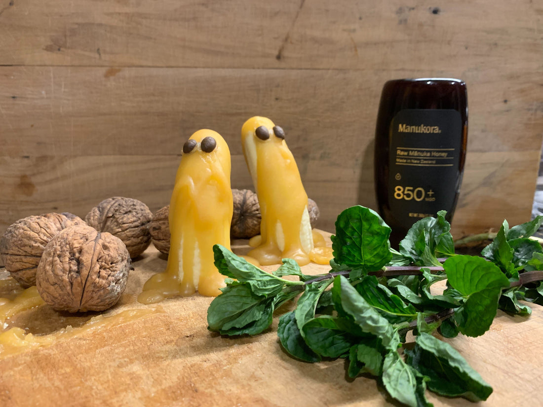 A frighteningly good recipe - Manukora x Peanut Butter Banana Ghosts