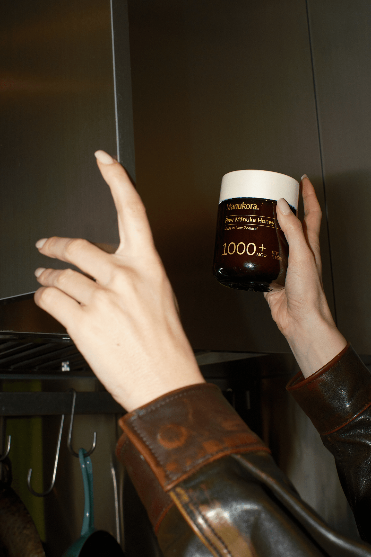 Why People Add Manuka to Nighttime Wind-Down Routines